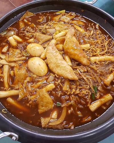 요즘 인기 많이 식었다는 떡볶이 스타일..JPG | 인스티즈