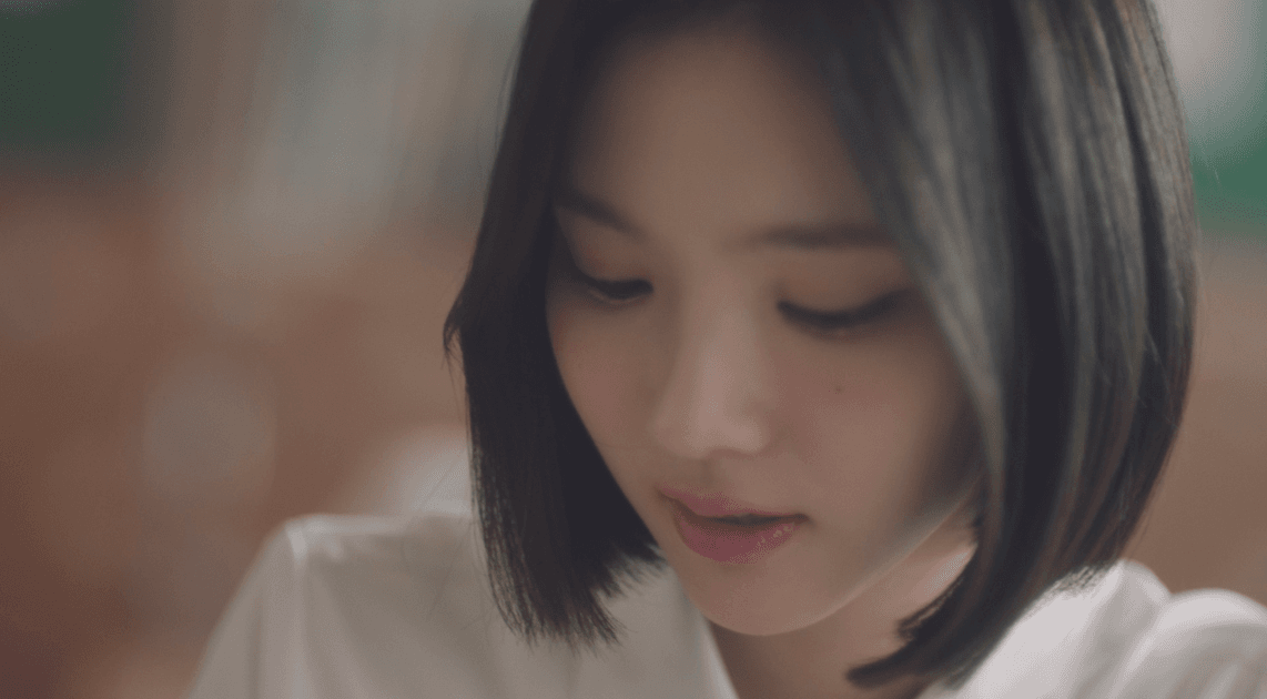 교복 착장으로 반응 좋은 하츠투하츠 뮤비 비주얼.gif | 인스티즈