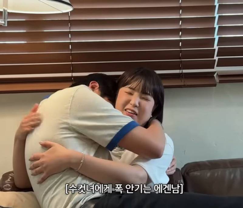 뮤뱅 1위하고 우는 10년차 남돌.jpg | 인스티즈