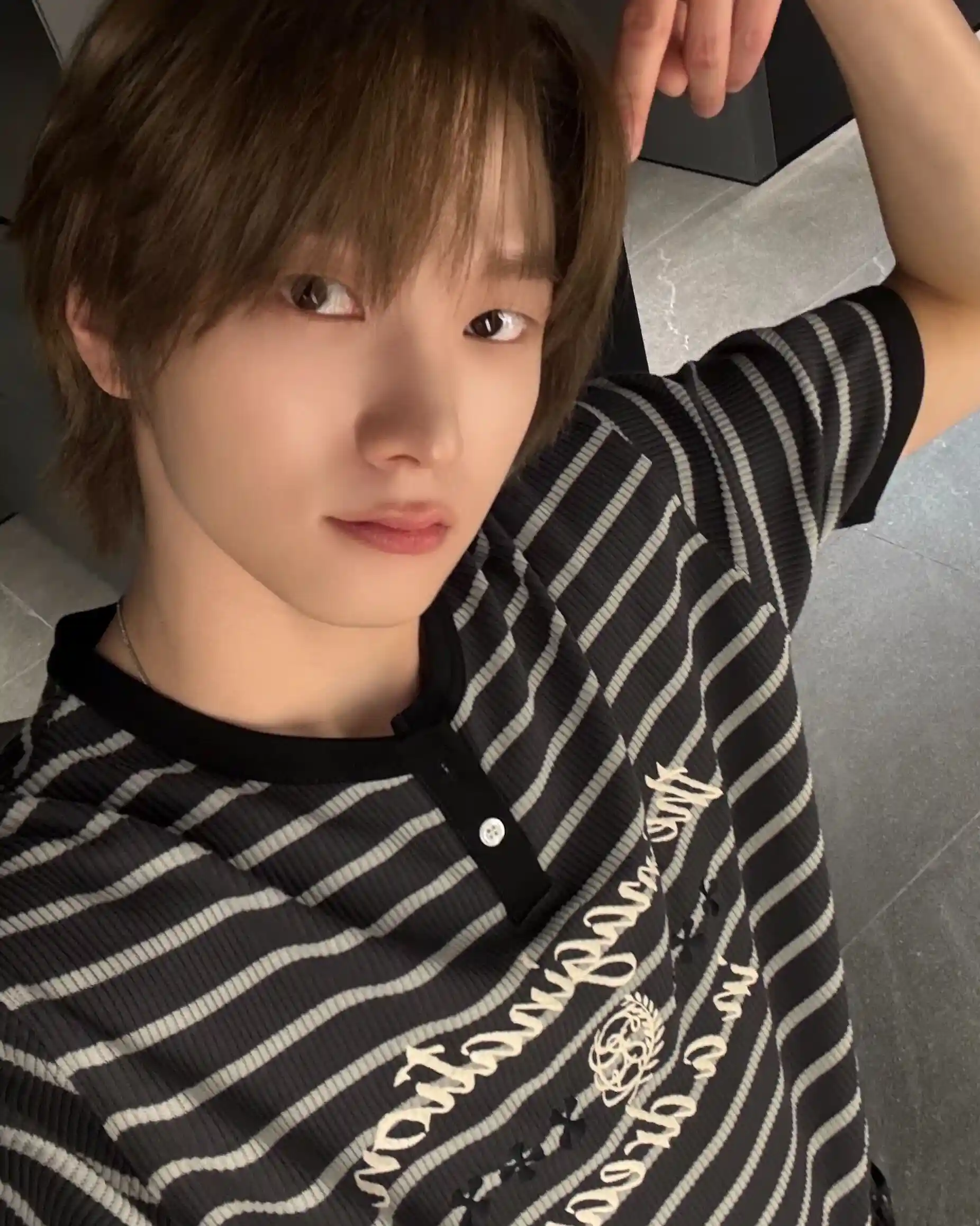 성호야 셀카 폼 이렇게만 유지해다오 박성호 호왼 호른 뉴 셀카 (4) webp 공유 | 인스티즈