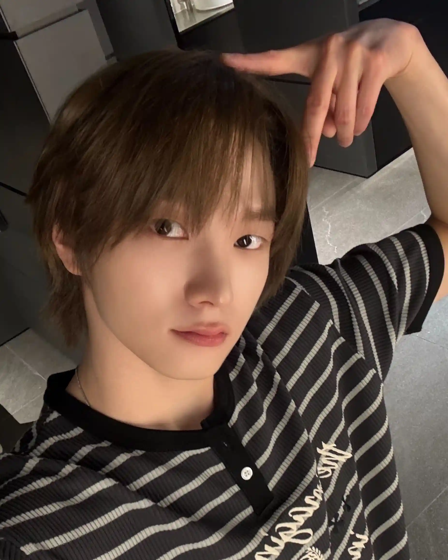 성호야 셀카 폼 이렇게만 유지해다오 박성호 호왼 호른 뉴 셀카 (4) webp 공유 | 인스티즈