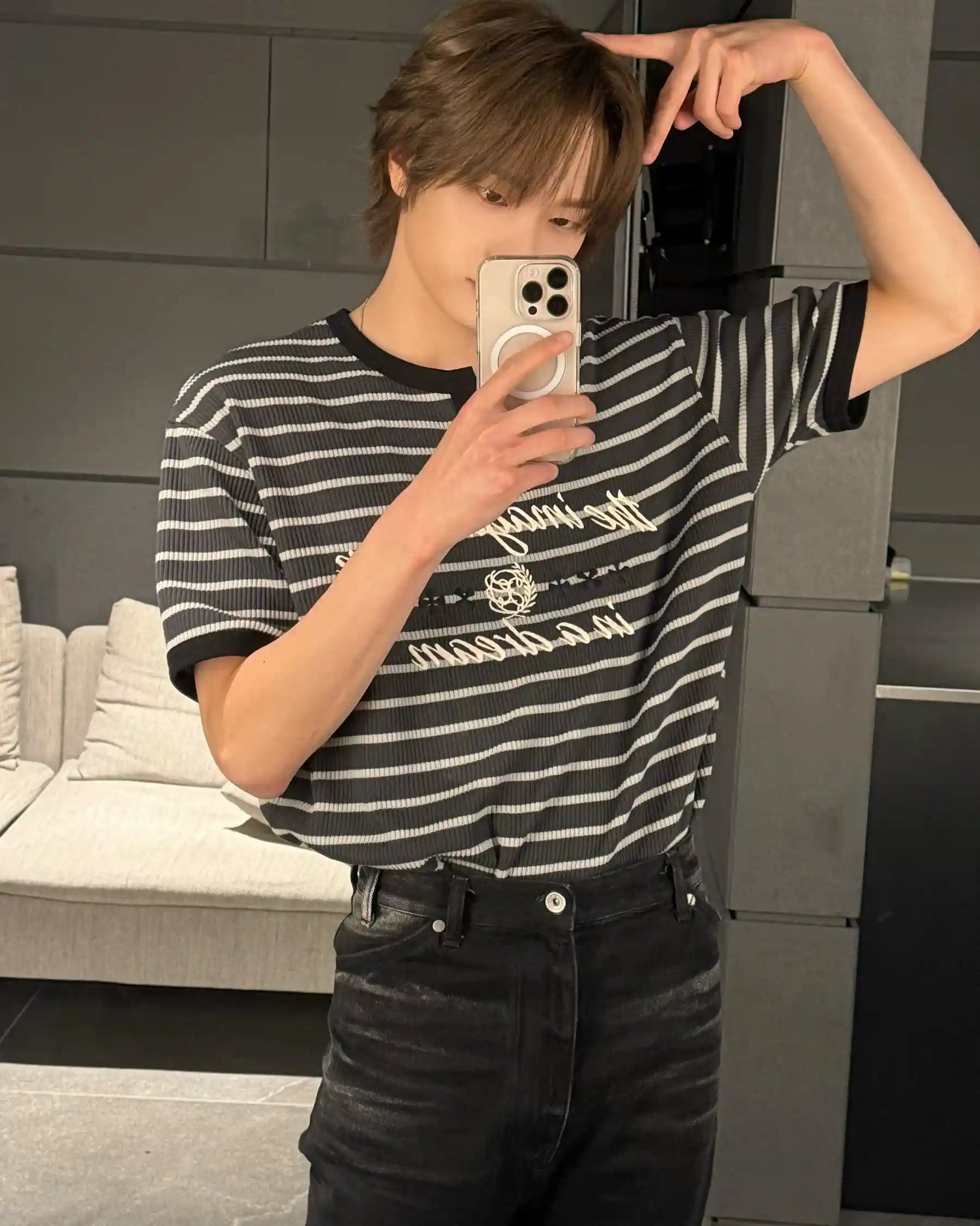 성호야 셀카 폼 이렇게만 유지해다오 박성호 호왼 호른 뉴 셀카 (4) webp 공유 | 인스티즈