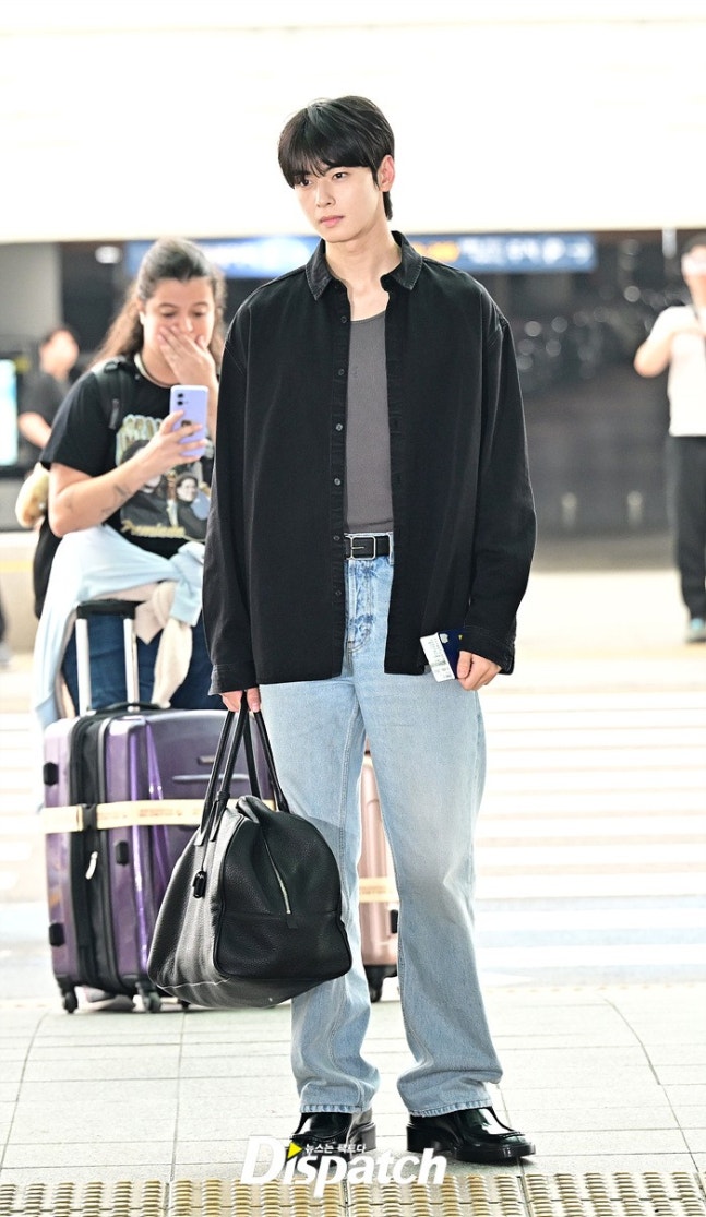 [잡담] 차은우 출국 사진 | 인스티즈