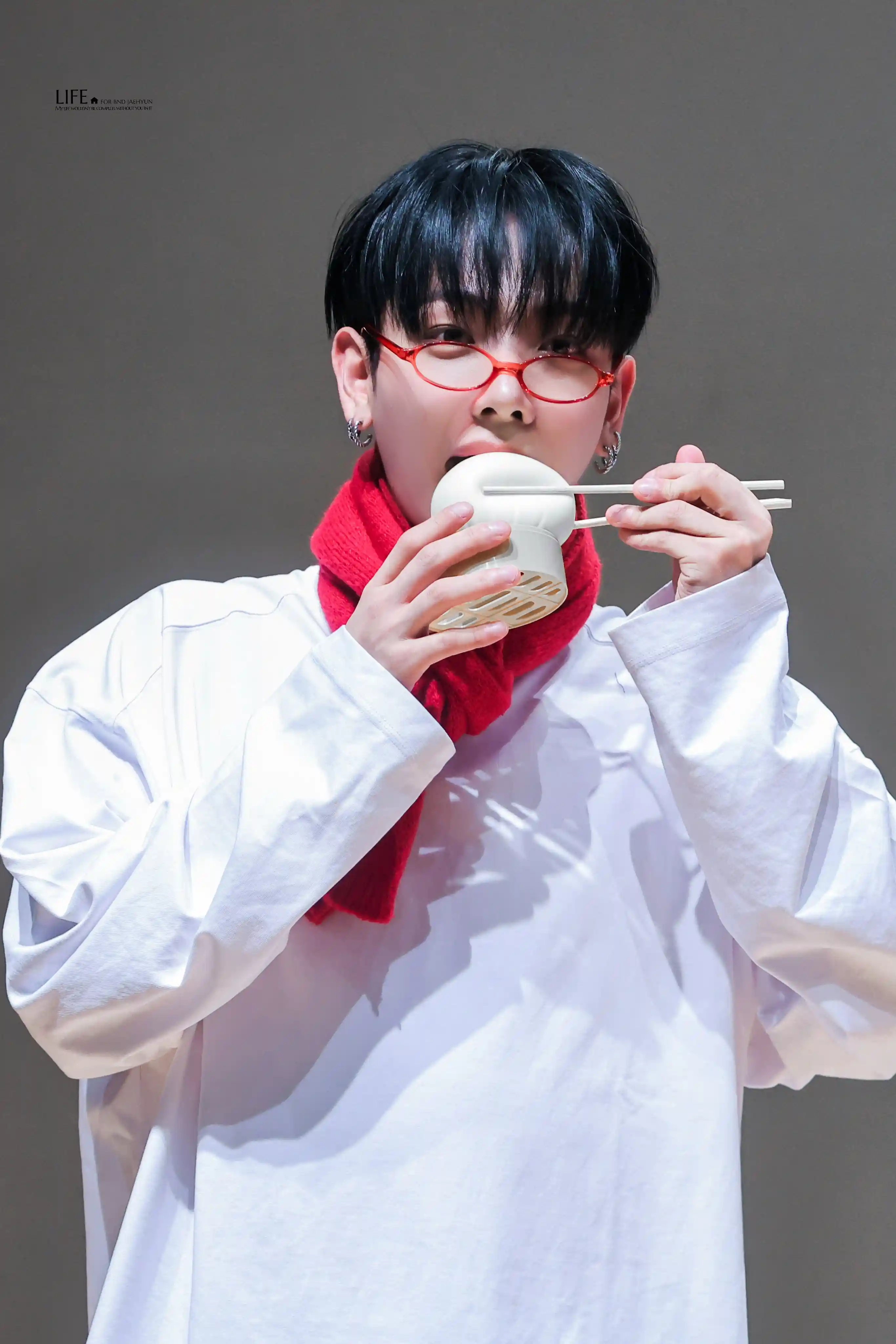 재현아 얼굴 갈 거야? 명재현 명왼 명른 고화질 (12) webp 공유 나 너 보려고 다시 온 건데 | 인스티즈