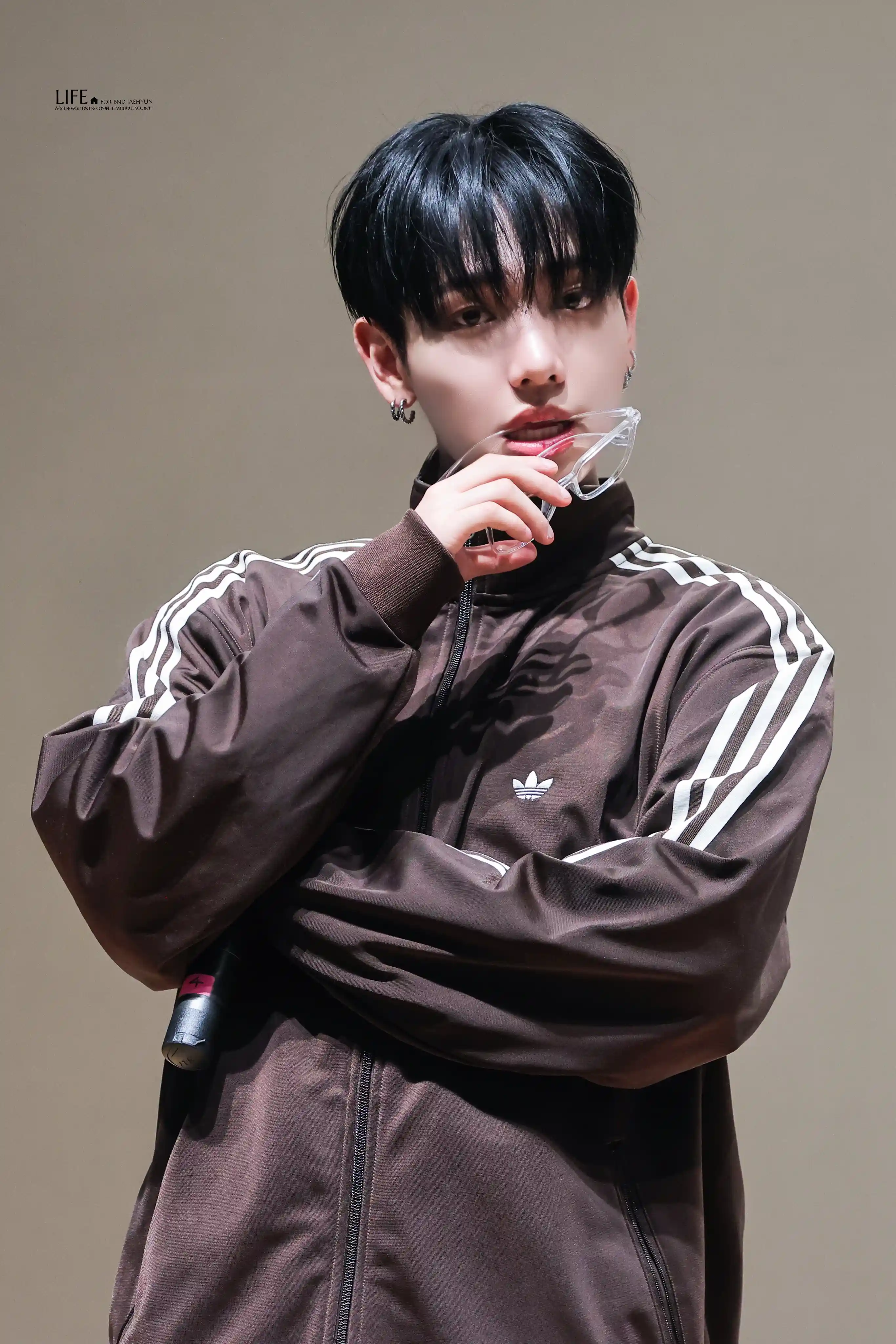 재현아 얼굴 갈 거야? 명재현 명왼 명른 고화질 (12) webp 공유 나 너 보려고 다시 온 건데 | 인스티즈