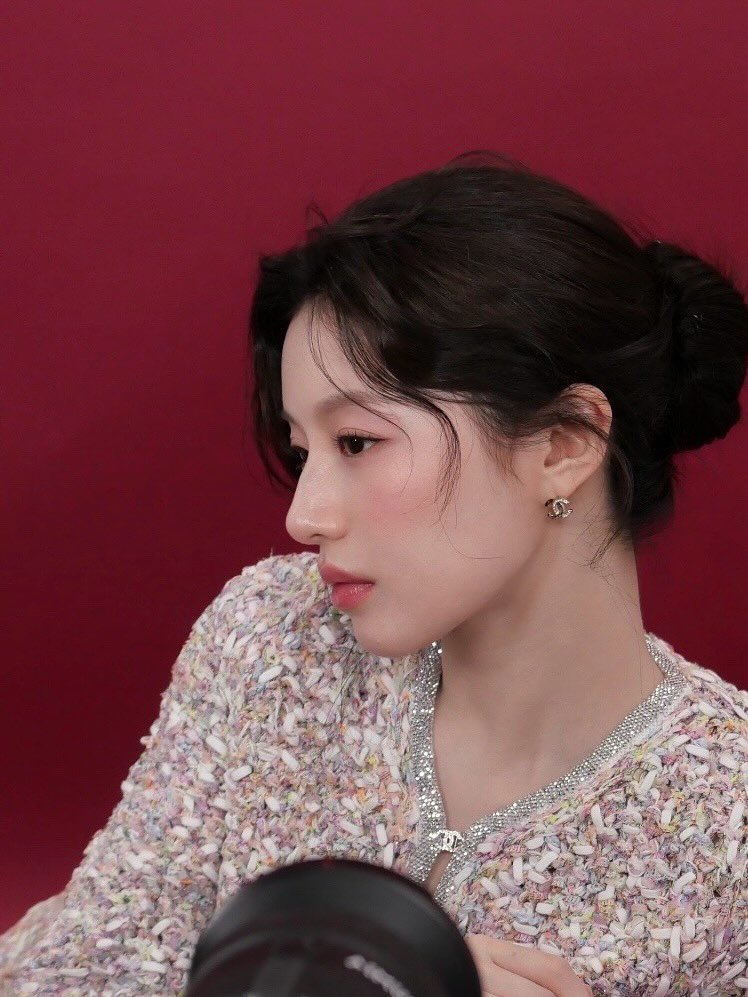 [잡담] 고윤정 진짜 초초초미녀다 | 인스티즈