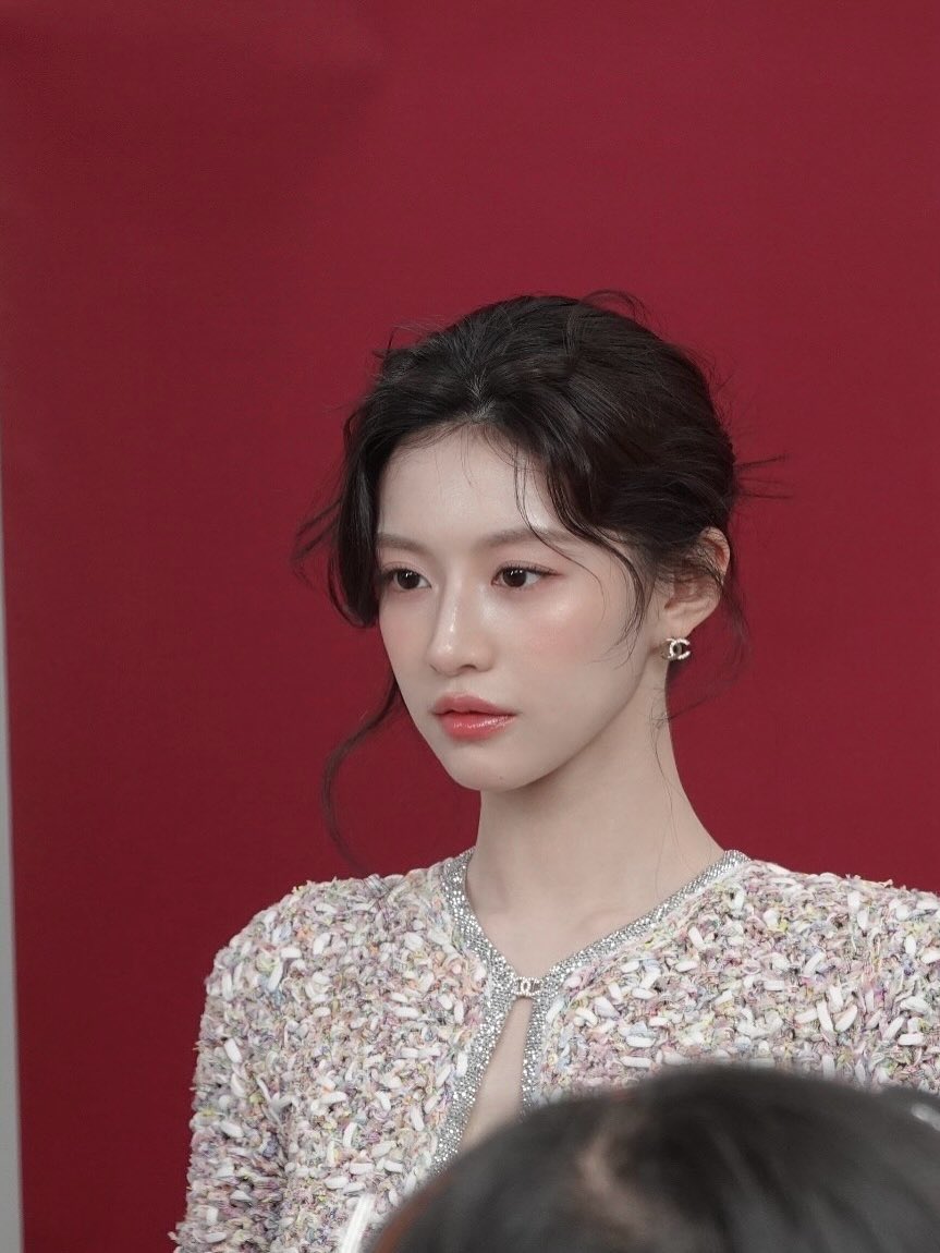 [잡담] 고윤정 진짜 초초초미녀다 | 인스티즈