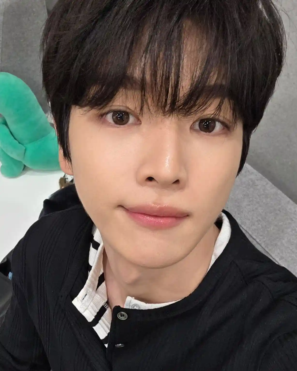 박원빈 군의 요청으로 작성된 정성찬 숑왼 숑른 셀카 (6) webp 공유 | 인스티즈