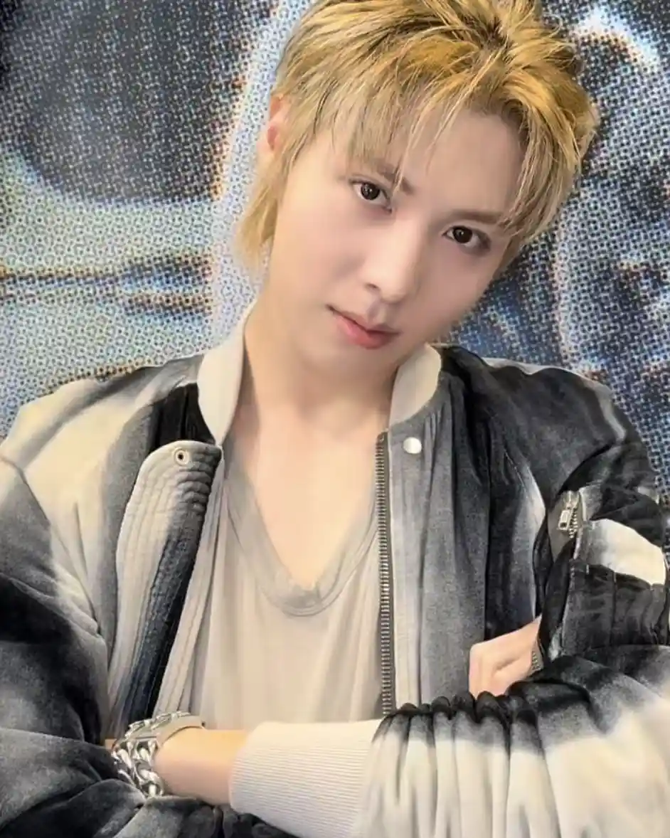 우찬아 울어도 돼 어차피 산타는 없거든 올데이프로젝트 ADP 조우찬 과사 셀카 남찍사 저화질 (8) webp 공유 | 인스티즈