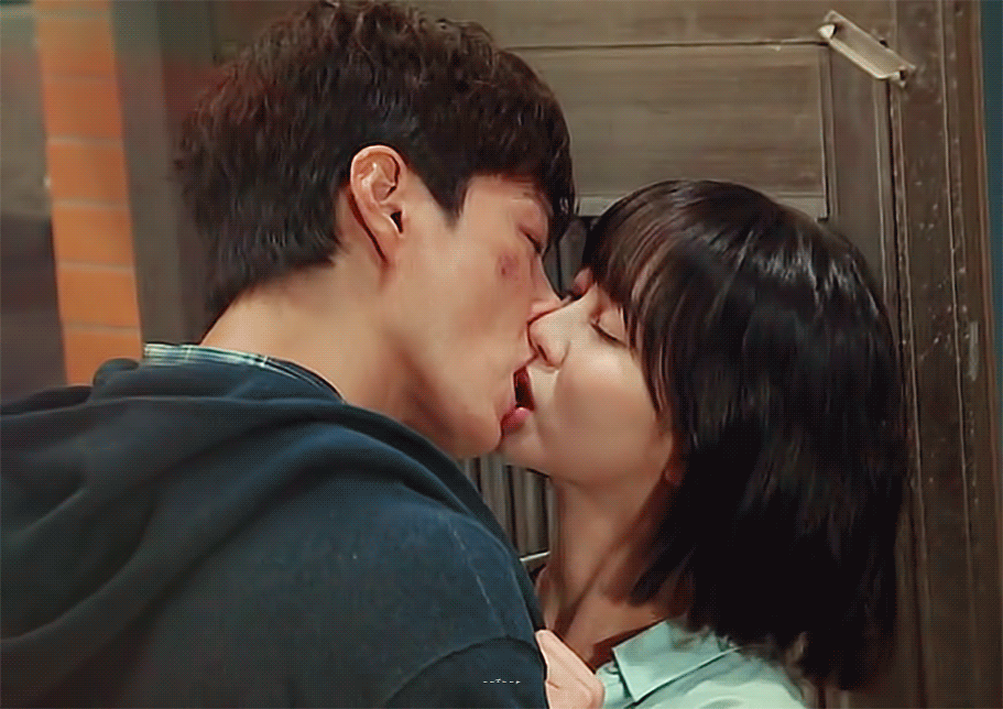 [잡담] 굿보이 동주한나 박보검 김소현 키스신 너무설레.. | 인스티즈