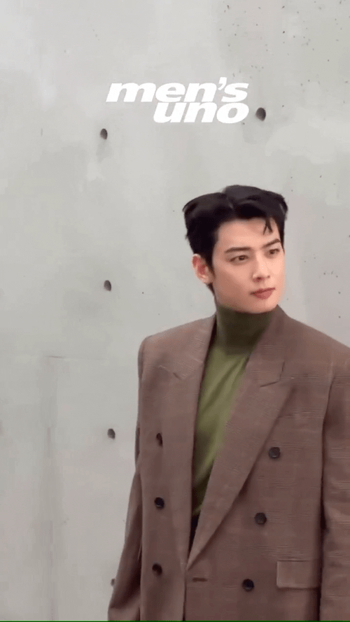 생로랑 맨즈 롱부츠 소화하는 차은우 .jpgif | 인스티즈