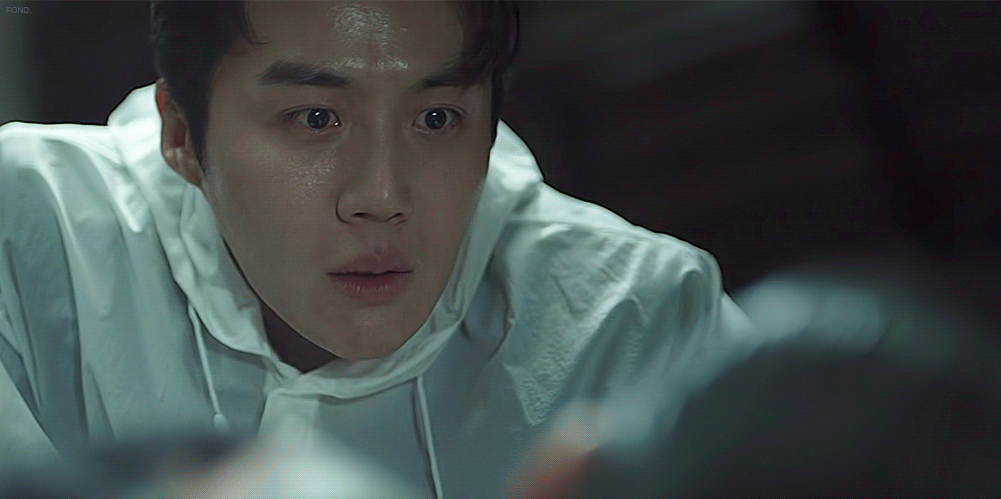 얼굴에 악역과 선역이 모두 있는 배우 .gif | 인스티즈