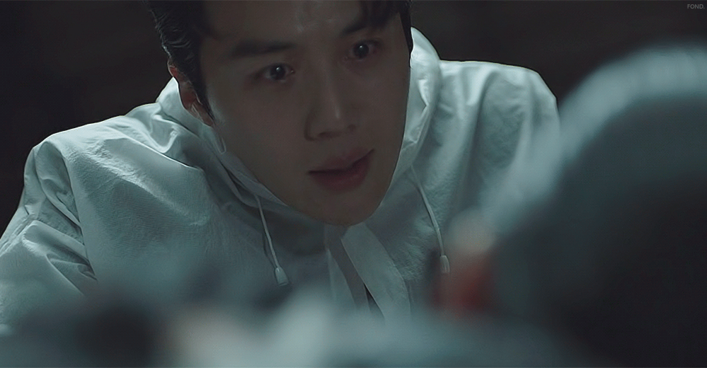 얼굴에 악역과 선역이 모두 있는 배우 .gif | 인스티즈