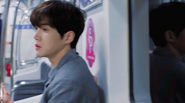 얼굴에 악역과 선역이 모두 있는 배우 .gif | 인스티즈