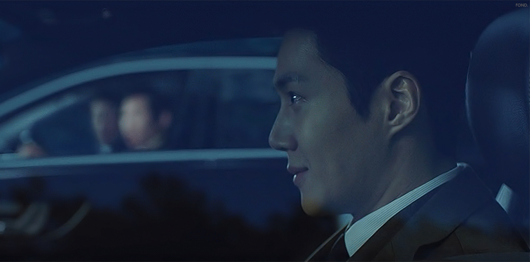 얼굴에 악역과 선역이 모두 있는 배우 .gif | 인스티즈