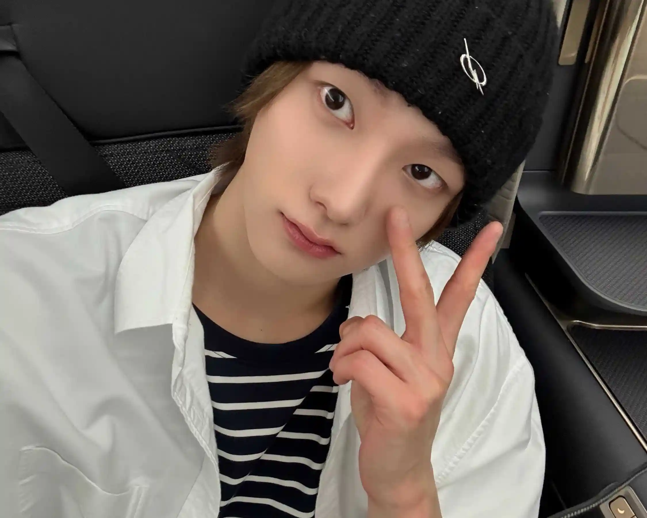 박성호 오늘 깔 달아요 호왼 호른 뉴 셀카 (7) webp 공유 (4:5/5:4 섞여 있어요 취향껏 저장하면 👌) | 인스티즈