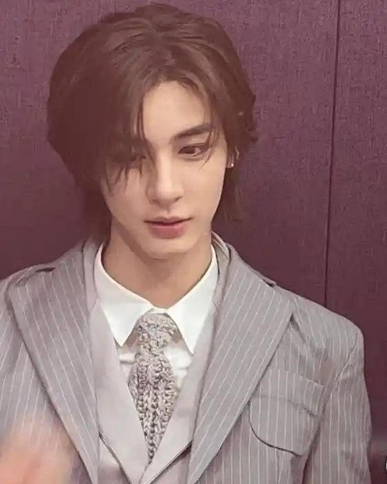 김이한 김동현 햔왼 햔른 남찍사 또는 셀카 햔명햔 투샷 셀카 (13) webp 공유 | 인스티즈