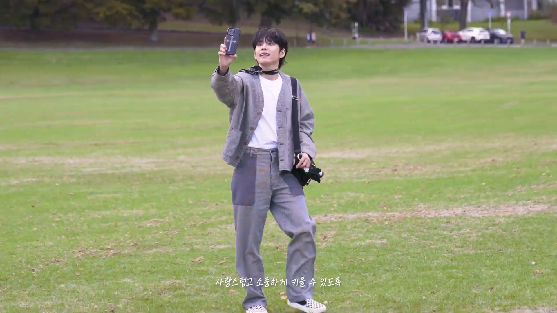 [잡담] 어떻게이런옷을입고커버곡을찍으러나간거야???? | 인스티즈