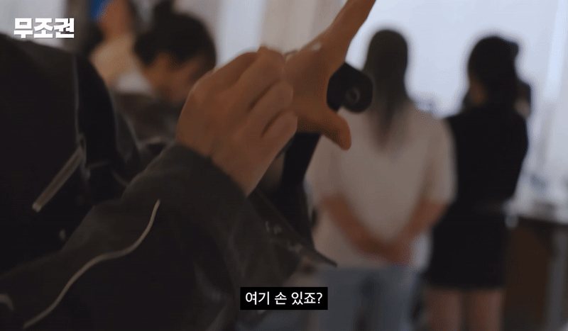 면봉 하나로 붓기 빼는 꿀팁.gif | 인스티즈