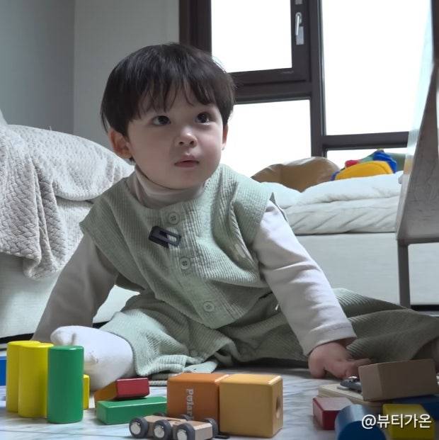 [잡담] 이런 애기 낳고 싶으면 어케 해야 해? | 인스티즈