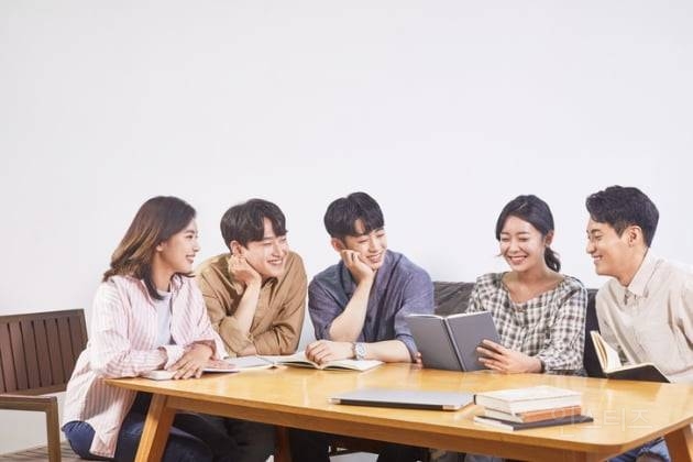 요즘 고딩들이 힘들어 하는 이유 | 인스티즈