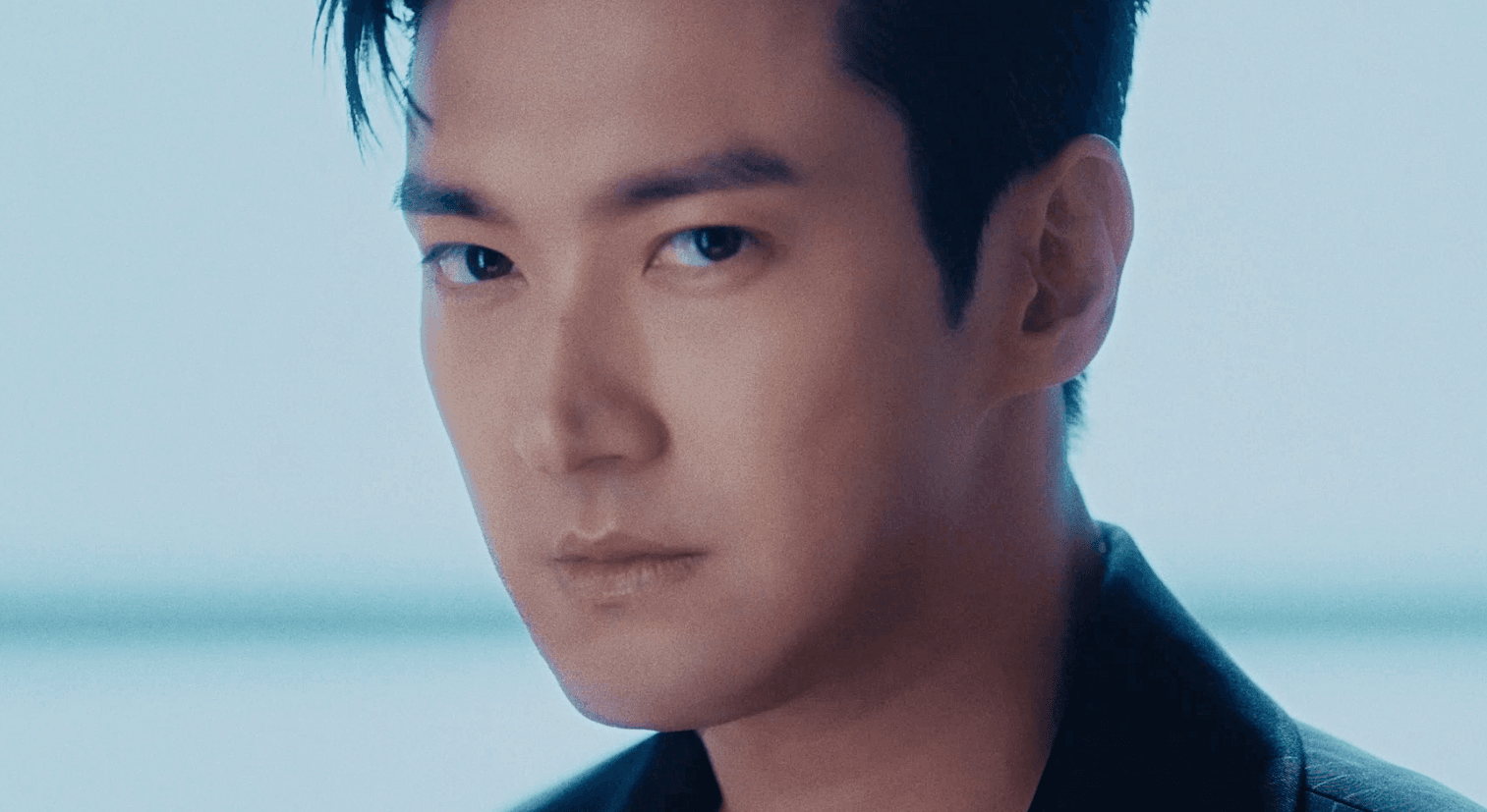 나만 늙은것 같다는 슈퍼주니어 뮤비 비주얼.gif | 인스티즈