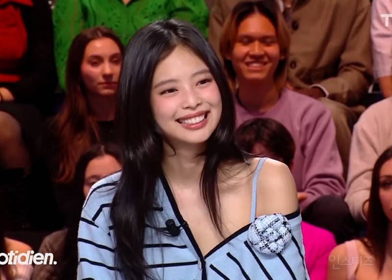 25 상반기 제니 느좋+핫했던 스타일링 총 모음 (스압) | 인스티즈