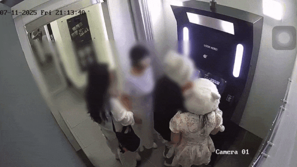 "빨리 나와!" 베트남 포토부스서 현지인 머리채 잡고 때린 한국 여성[영상] | 인스티즈