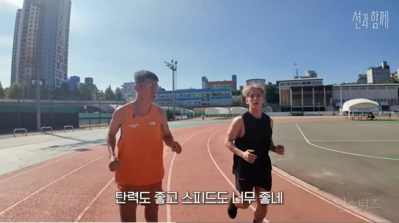 션이 인정한 피지컬 좋은 아이돌 .jpg | 인스티즈