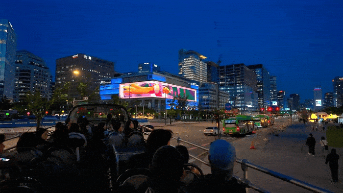 관광객들 눈 돌아가는 서울의 밤 시티 투어 버스...gif | 인스티즈