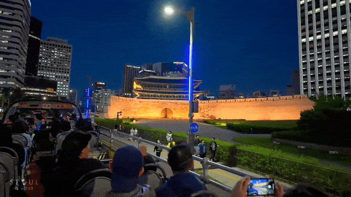 관광객들 눈 돌아가는 서울의 밤 시티 투어 버스...gif | 인스티즈