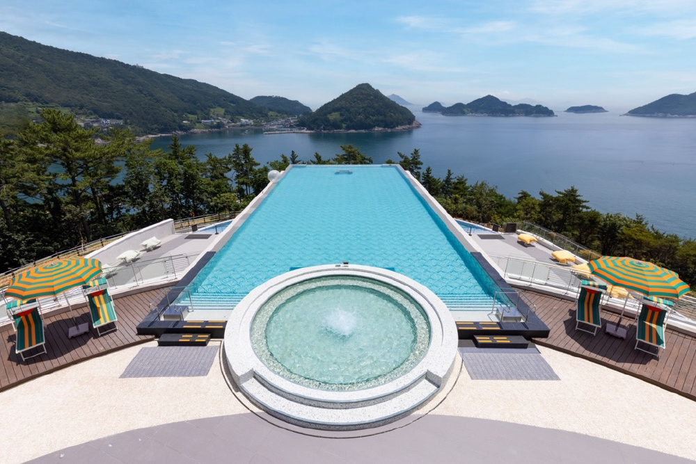 뷰 맛집인 것 같은 남해 쏠비치 인피니티풀.jpg | 인스티즈