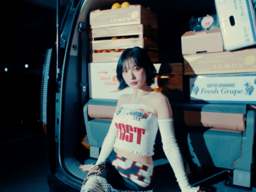 미감 제대로 살린듯한 아이돌 뮤비 .jpg | 인스티즈