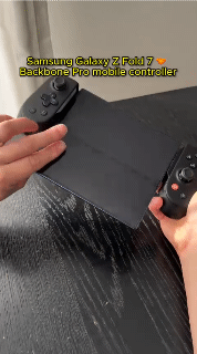 게이밍 콘솔 부착한 갤럭시 폴드7 | 인스티즈
