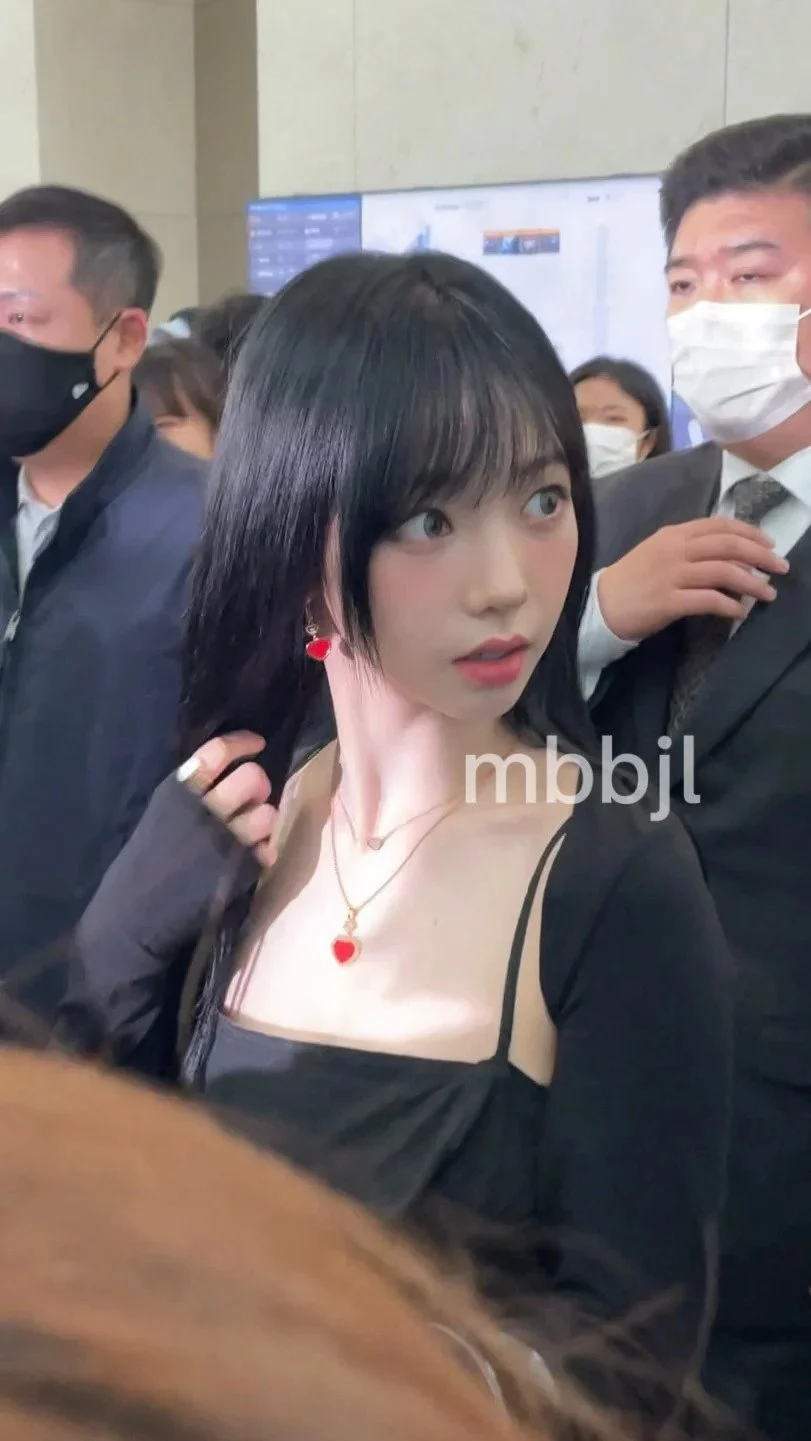 실물 느낌 나는 에스파 카리나 폰카짤.jpg | 인스티즈