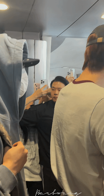 [잡담] 성찬..등이 좋다..(밤이니깐..) | 인스티즈