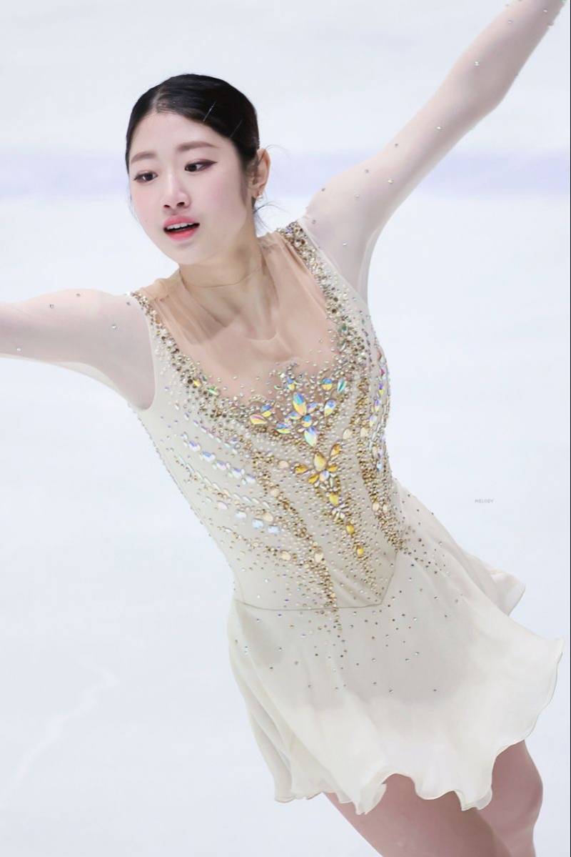 [잡담] 우열을 가리기 힘든 해인이 의상 베스트 탑2 | 인스티즈