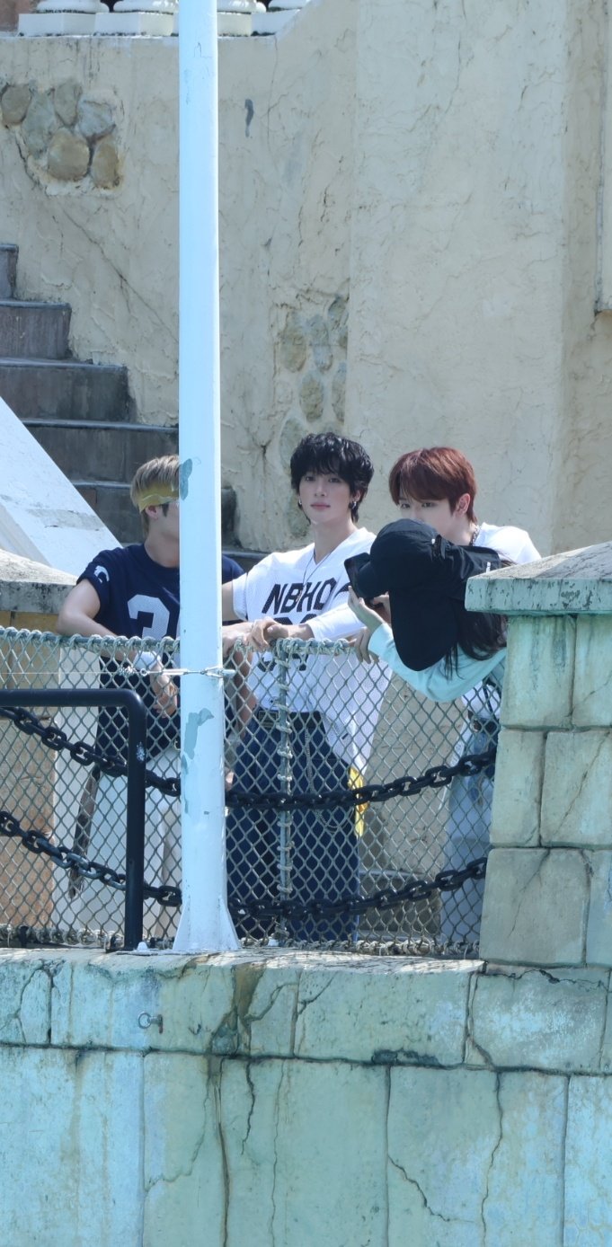 [잡담] 앤톤 이목구비 이랬다고? | 인스티즈