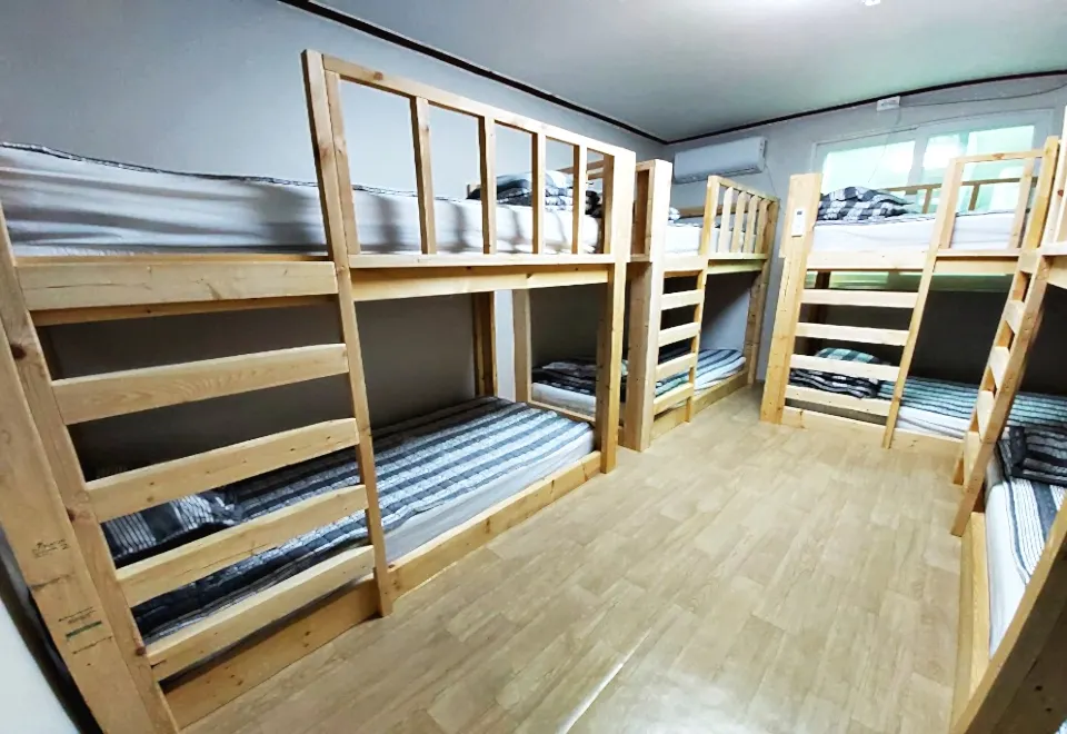 저렴하지만 못잔다는 사람 많다는 숙소 | 인스티즈