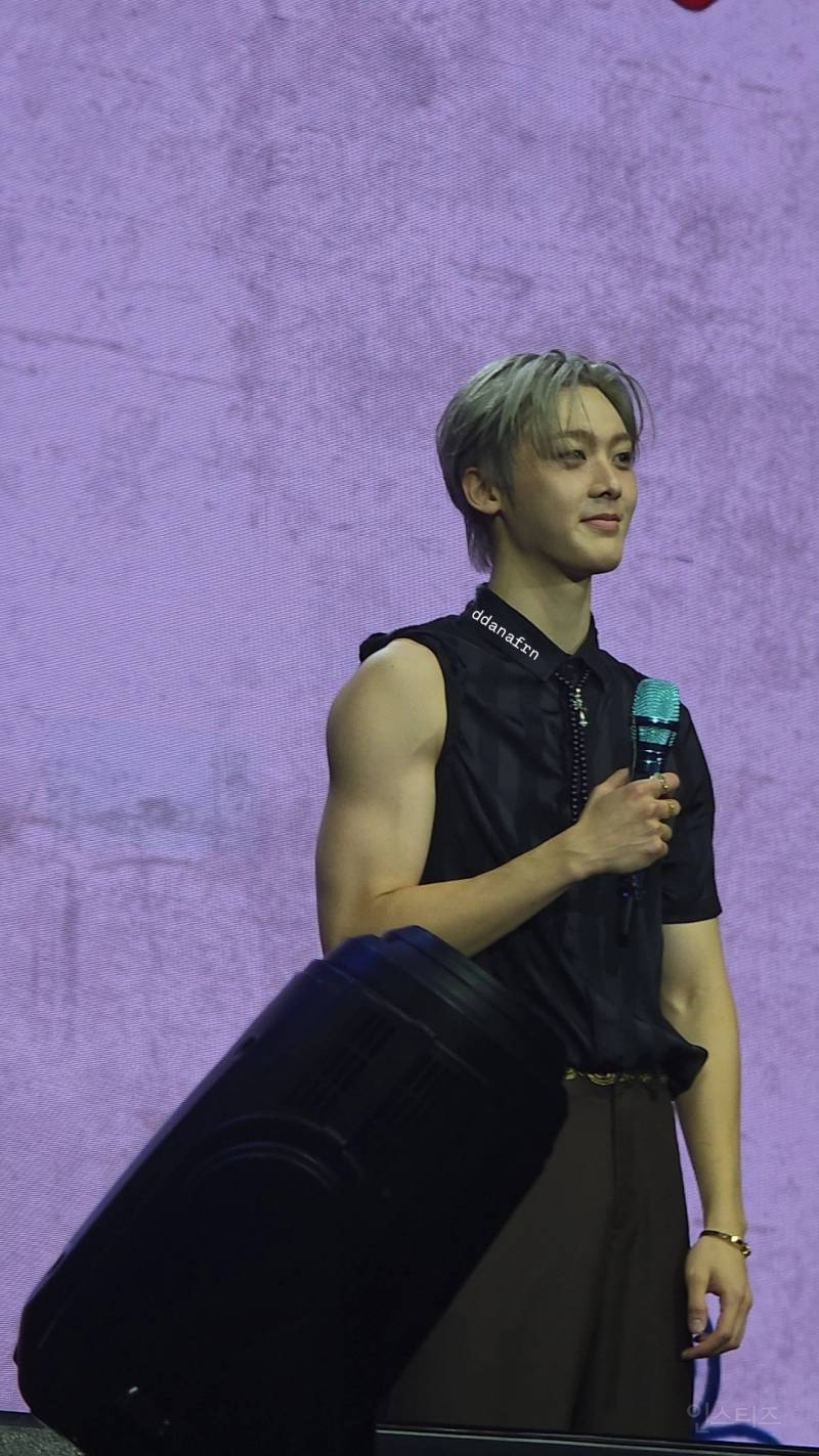 이번 남미투어에서 더 비주얼 돋보인 남돌.jpg | 인스티즈