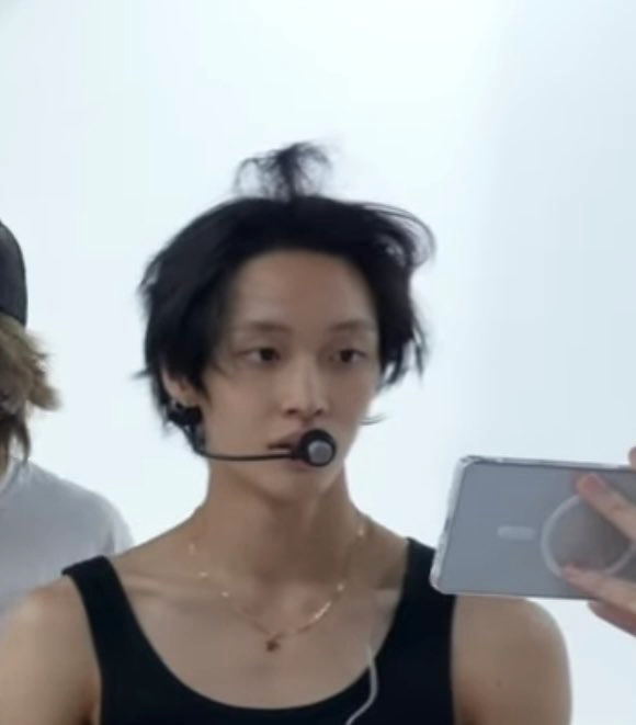 태산아 이런 형 비록 개밤티지만 느좋들 무리하게 쫓는 뱁새보다는 개밤티의 우두머리가 되는 편이 낫다고 생각한다 | 인스티즈