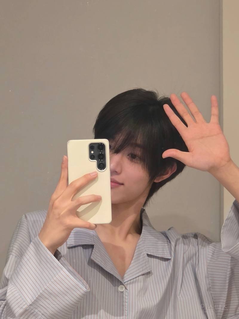 외동인데 수상할 정도로 장남미 느껴지는 05년생 아이돌 | 인스티즈