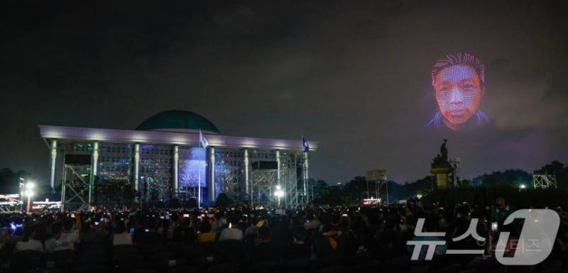광복 80주년 광복절 전야제 [포토] | 인스티즈