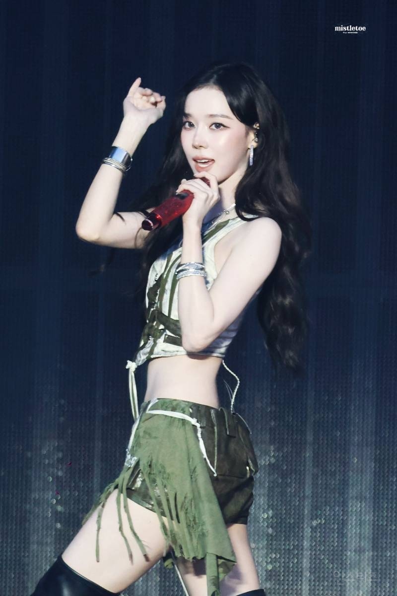 오늘자 썸머소닉 카리나 윈터 고화질.jpg | 인스티즈