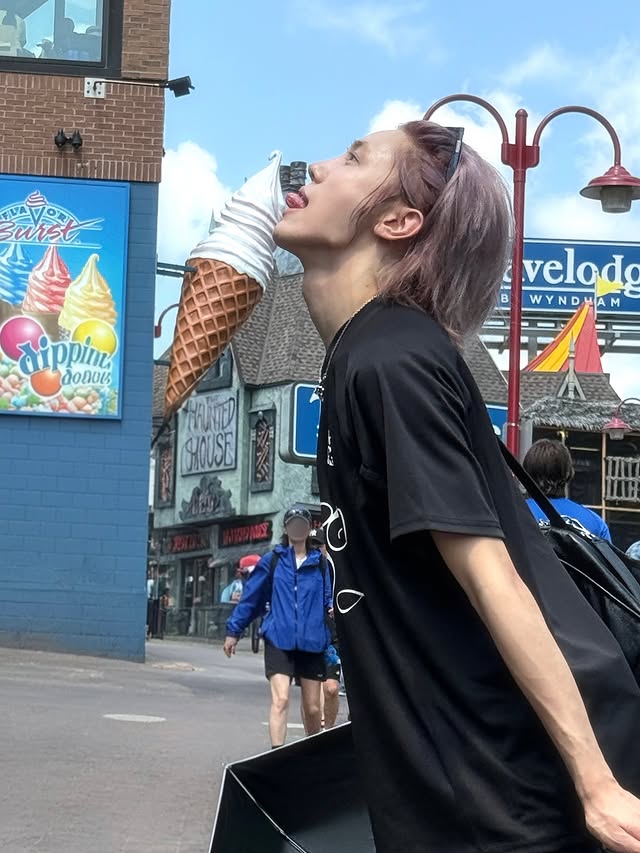 친구랑 사진 찍을 때 참고하기 좋은 남돌 인스타.jpg | 인스티즈