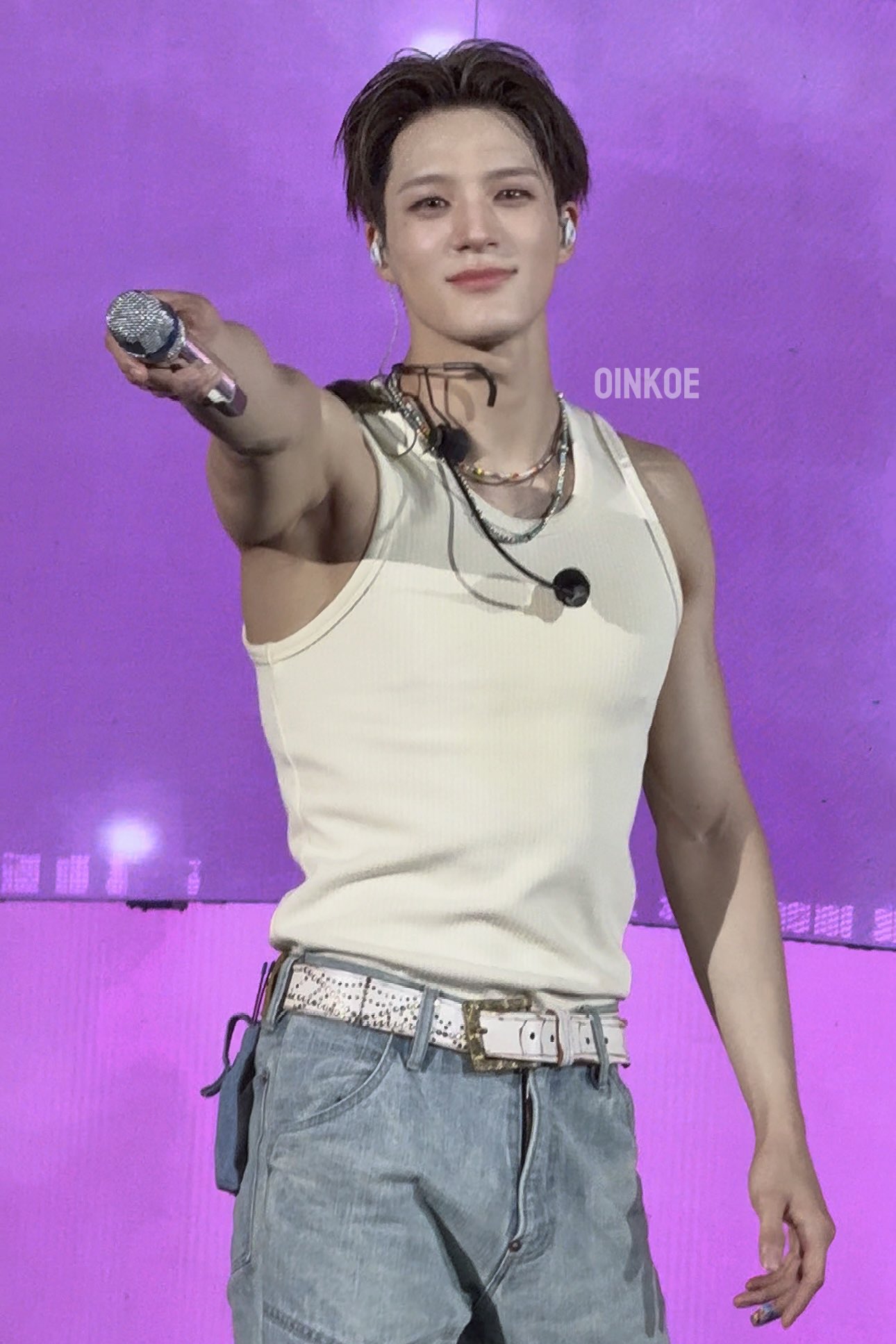 [잡담] 누가 제노한테 너 갈발 진짜 잘 어울린다고 속삭여줬으면 좋겠다 | 인스티즈