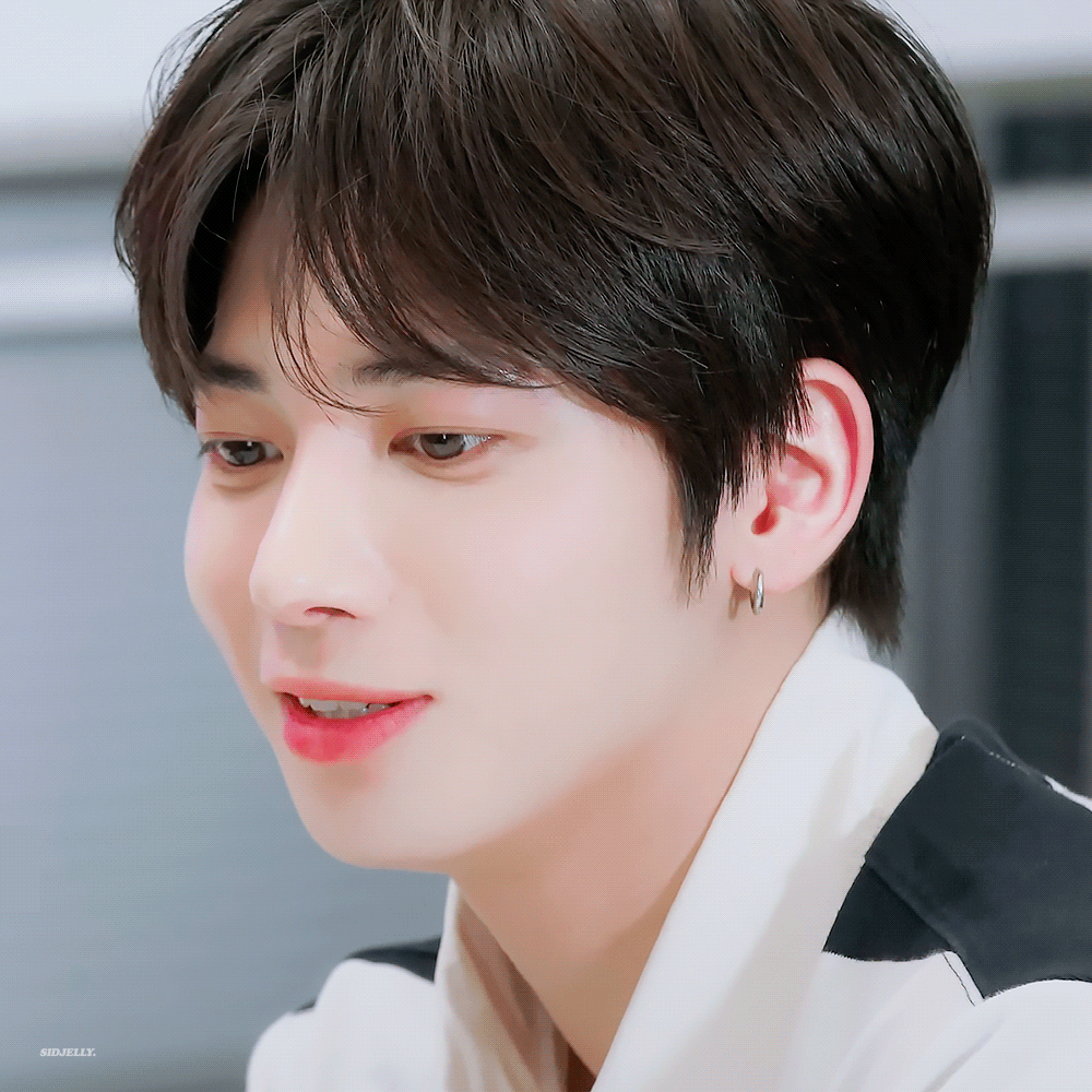 [잡담] 난 요즘 취향이고 뭐고 정석으로 개잘생김 하면 이 둘 생각남 | 인스티즈