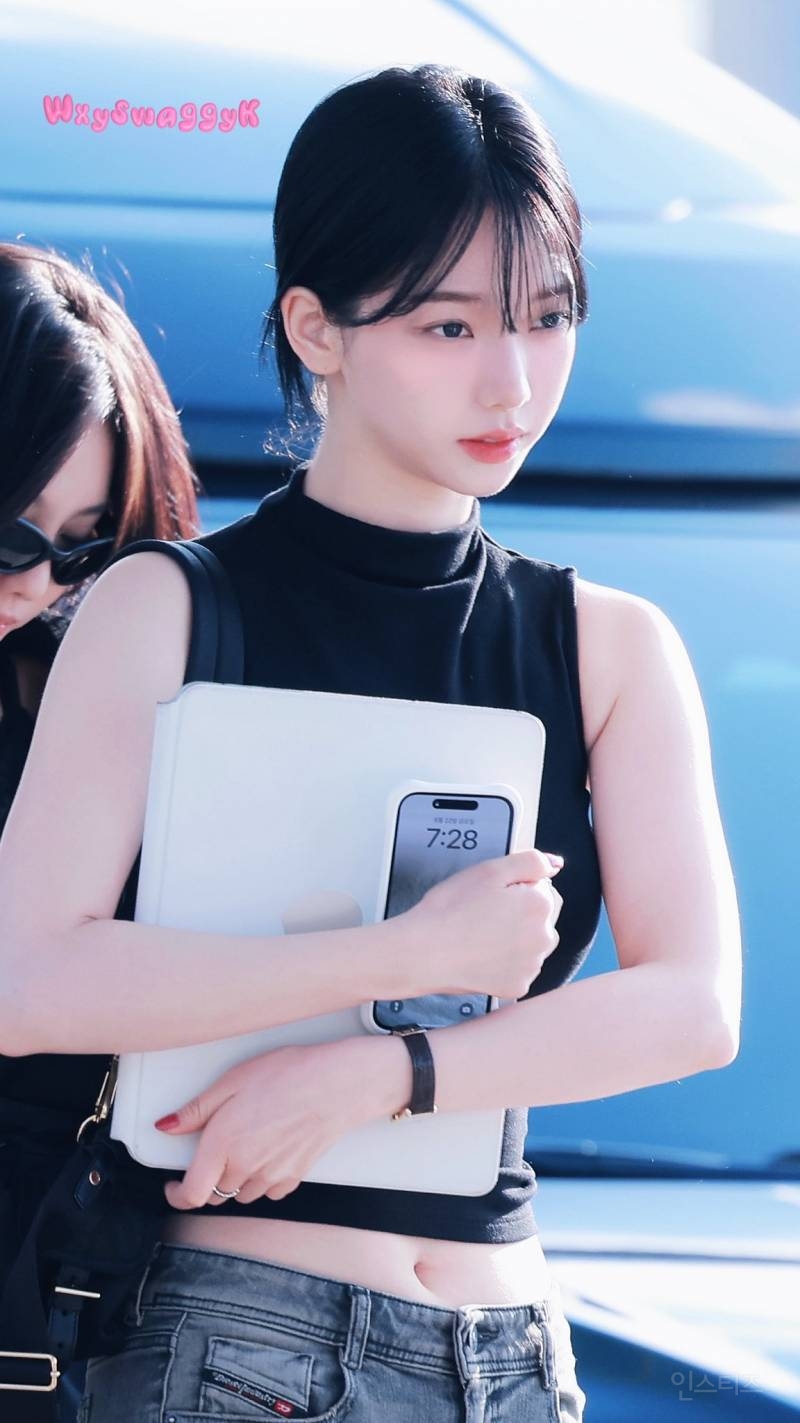 오늘 마카오 출국한 카리나&윈터 고화질jpg | 인스티즈