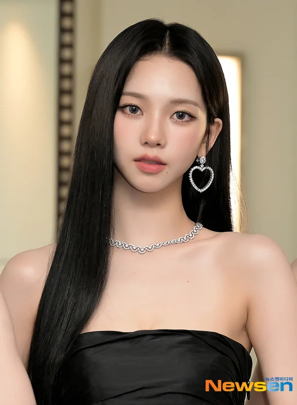 아까 카라나 닮은 꼴 인스티즈에서 봤는디 내 알고리즘 반응 | 인스티즈