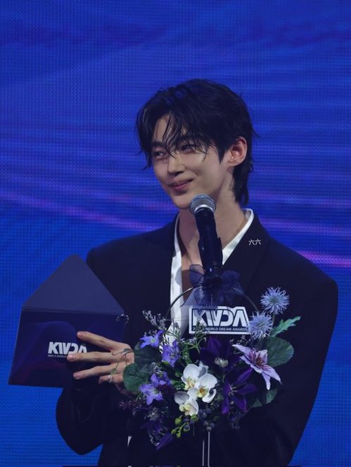 [잡담] 나 웻헤어 좋아했네(주어 변우석) | 인스티즈